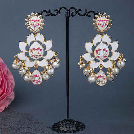 Buy Queen Be Baby Pink Flower Earrings - Purplle