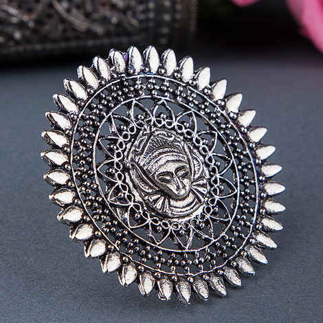 Buy Queen Be Oxidised Goddess Cocktail Ring - Purplle