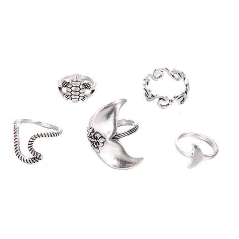 Buy Ferosh Nayyara Boho Oxidized Silver 5 Rings Set - Purplle
