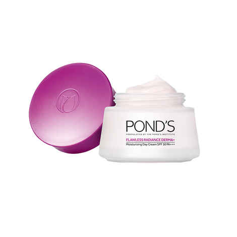 Buy Pond’s Flawless Radiance Derma+ Moisturizing Day Cream SPF 30 PA+++ (50 g) - Purplle