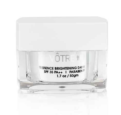 Buy Votre Lightening & Brightening Day Moisturiser Spf 35 Pa +++:- "White Essence" (50 gm) Jar - Purplle