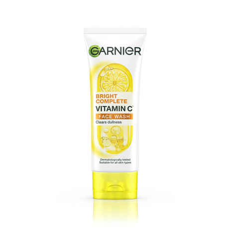 Buy Garnier Bright Complete VITAMIN C Facewash, 100g - Purplle
