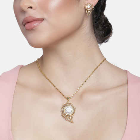 Buy Estele Gold Plated Trendy and Fancy Fashion Jewellery Set - Purplle