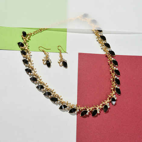 Buy SOHI Gold-Plated Black Stone-Studded Jewellery Set - Purplle
