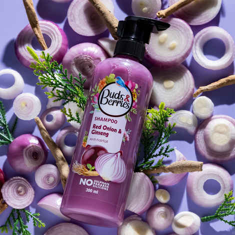 Buy Buds & Berries Red Onion and Ginseng Anti-Hair Fall Strengthening Shampoo | No Sulphate, No Paraben, No Silicone - 300 ml - Purplle