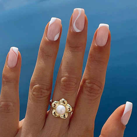 Buy Secret Lives White Curves 24 Pcs - Purplle