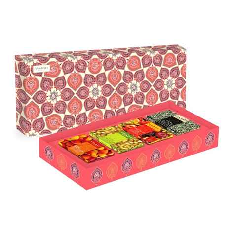 Buy Vaadi Herbals Classic Fruit Collection - 4 Premium Herbal Handmade Soap Gift Box (75 gm x 4) - Purplle