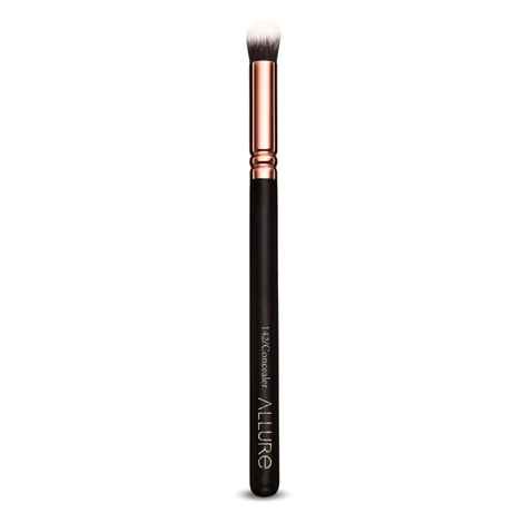Buy Allure Concealer Buffer Brush (ASB142), 1 pc - Purplle