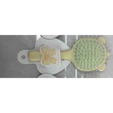 Buy Purplle GWP Kitty Mini Hair Brush – Yellow 1 pc - Purplle