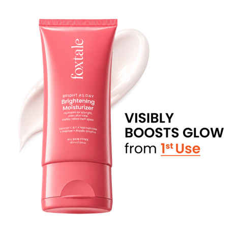 Buy Foxtale Brightening Moisturiser with Vitamin C & Niacinamide | Fades Dark Spots, Dullness & Hydrates (100 ml) - Purplle