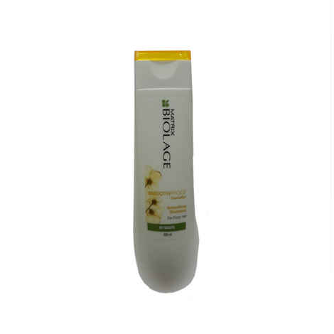 Buy BIOLAGE Smoothproof Shampoo 200ml | Paraben free|Cleanses, Smooths & Controls Frizz | For Frizzy Hair - Purplle