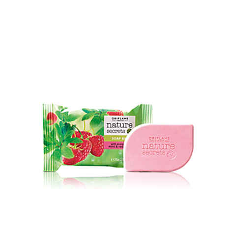 Buy Oriflame Nature Secrets Soap Bar with Energising Mint & Raspberry (75 g) - Purplle