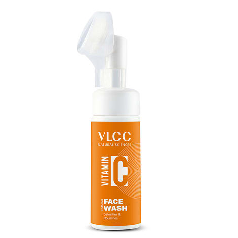Buy VLCC Vitamin C Foaming Face Wash (100 ml)-Purplle