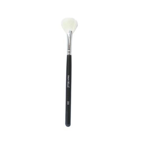 Buy Veoni Belle Fan Highlighting Brush face | Perfect blending for highlight makeup | face makeup brushes - 30 gm-Purplle