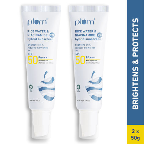 Buy Plum 2% Niacinamide Sunscreen SPF 50 PA+++ (50 gm) - Set Of 2-Purplle