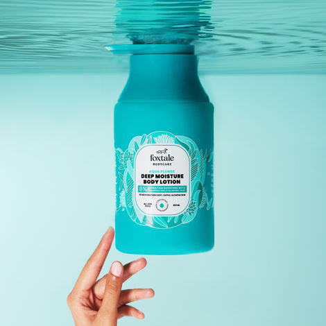 Buy Foxtale Aqua Plunge Deep Moisture Body Lotion, 200ml-Purplle