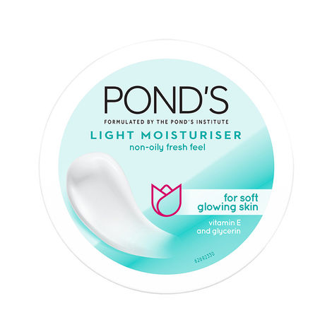 Buy Ponds Light Moisturiser Non-Oily Fresh Feel With Vitamin E + Glycerine 300 ml-Purplle