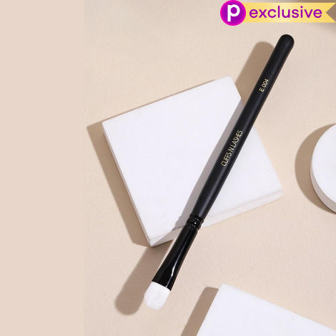 Buy Cuffs N Lashes Makeup Brushes, E004 Big Flat Brush - 1 pc-Purplle