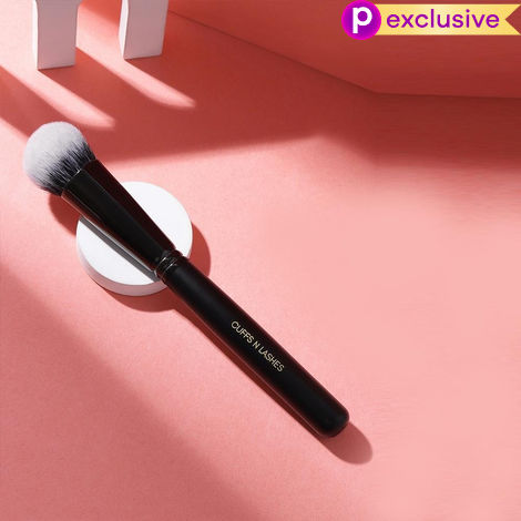 Buy Cuffs N Lashes Makeup Brushes, F013 Deep Angled Foundation Brush - 1 pc-Purplle