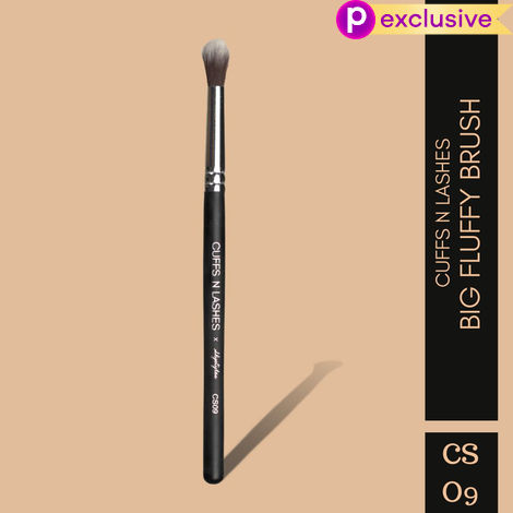 Buy Cuffs N Lashes X Shystyles Makeup Brushes, CS09 Big Fluffy Eyeshadow Blending Brush - 1 Pc-Purplle