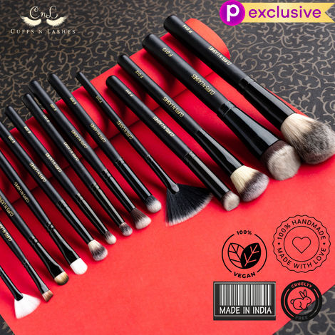 CUFFS N LASHES Makeup Brushes, Set Of 14