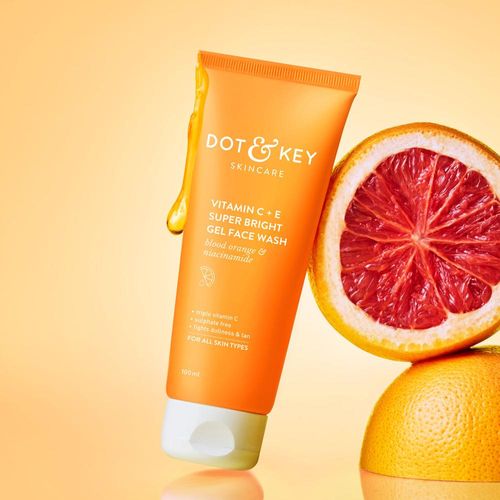 Dot & Key Vitamin C + E Super Bright Gel Face Wash with Blood Orange & Niacinamide | Triple Vitamin C Face Wash for Tan, Dark Spots & Pigmented Skin | All Skin Types Face Wash for Men & Women | 100ml