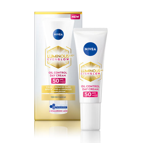 NIVEA Luminous Even Glow Oil Control Day Cream SPF50 10 ml