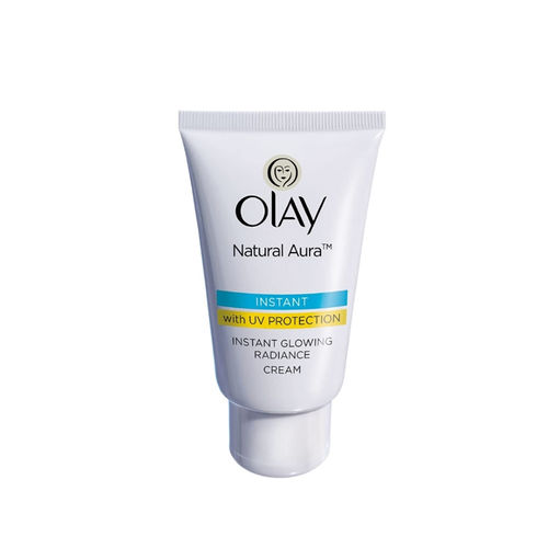Olay Natural Aura| Instant Glowing Radiance cream with UV Protection| 40 gm