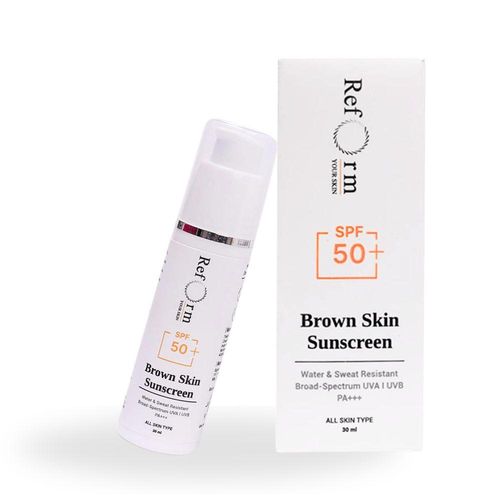 Reform Your Skin: Brown Skin Matte Invisible Lightweight Sunscreen Spf 50, Pa+++, No White-Cast, Transparent With Niacinamide(1%), Hyaluronic Acid(1%),Vitamin C, E, Blue Light Protection | For All Skin Types | Water & Sweat Resistant(30 ml)