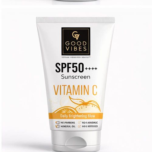 Good Vibes Vitamin C Daily Brightening Glow Sunscreen 30 gm