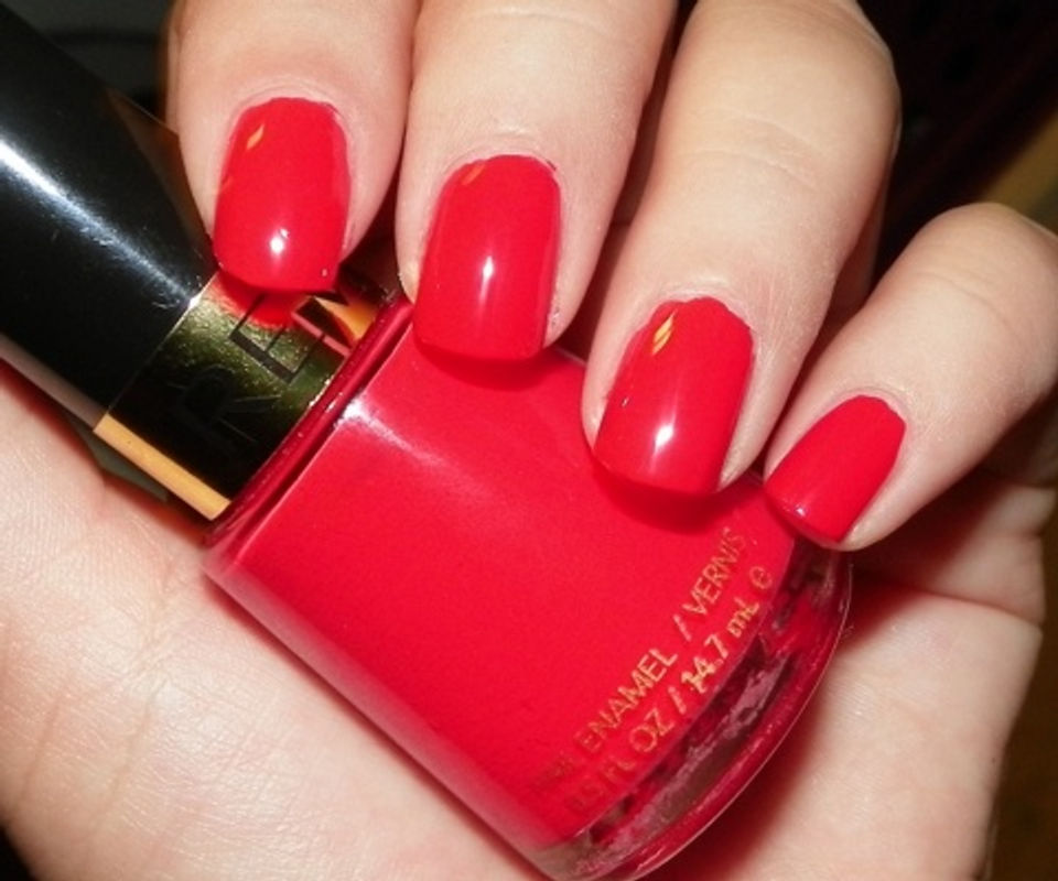 Nail Art With Red Hot Tamale