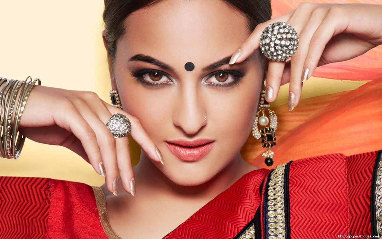 Hd Xxx Kajal Photo - Bollywood Makeup Series