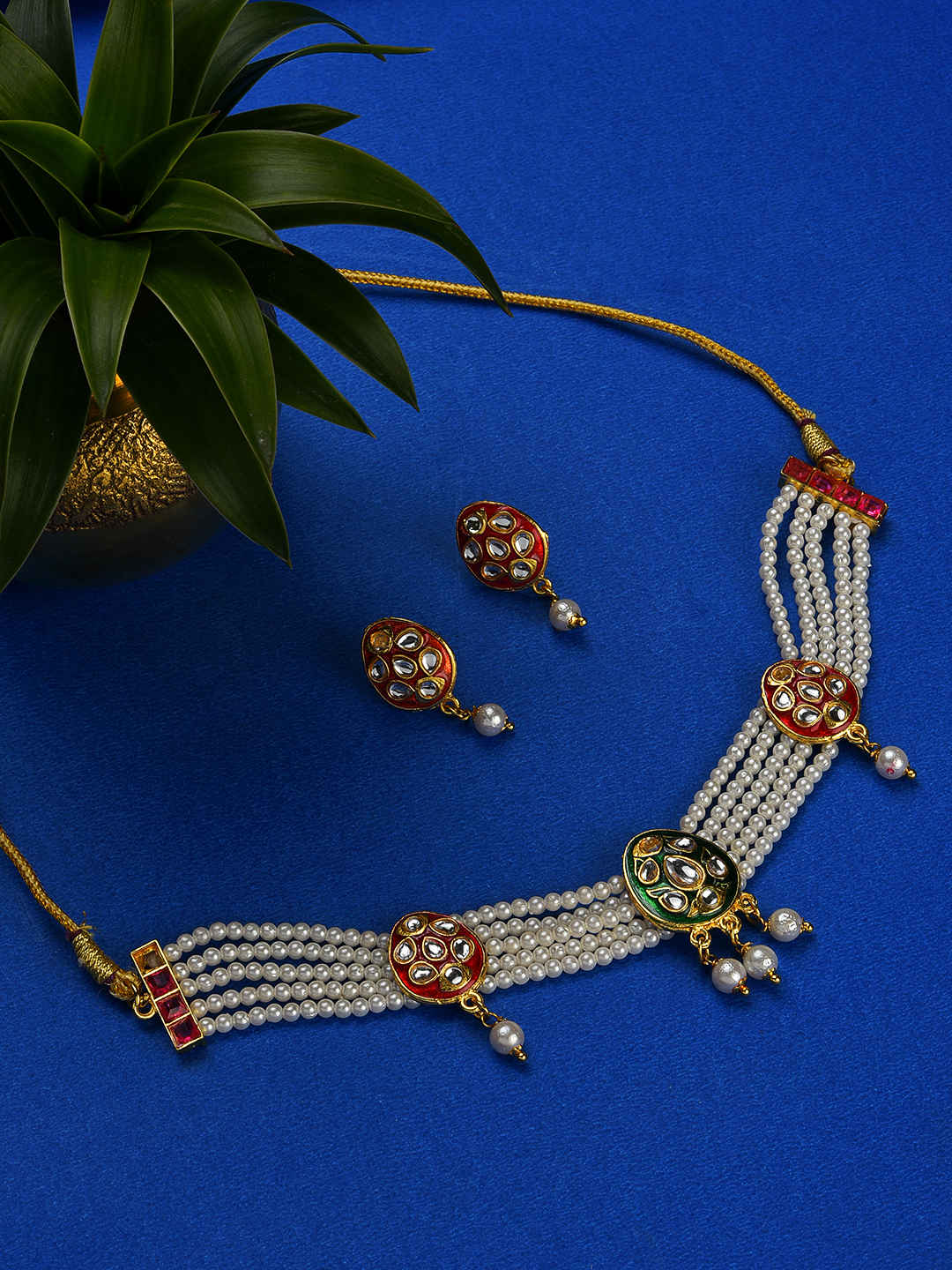 Gold Plated White Kundan Studded Pearl Beaded Handcrafted Traditional Jewellery Set