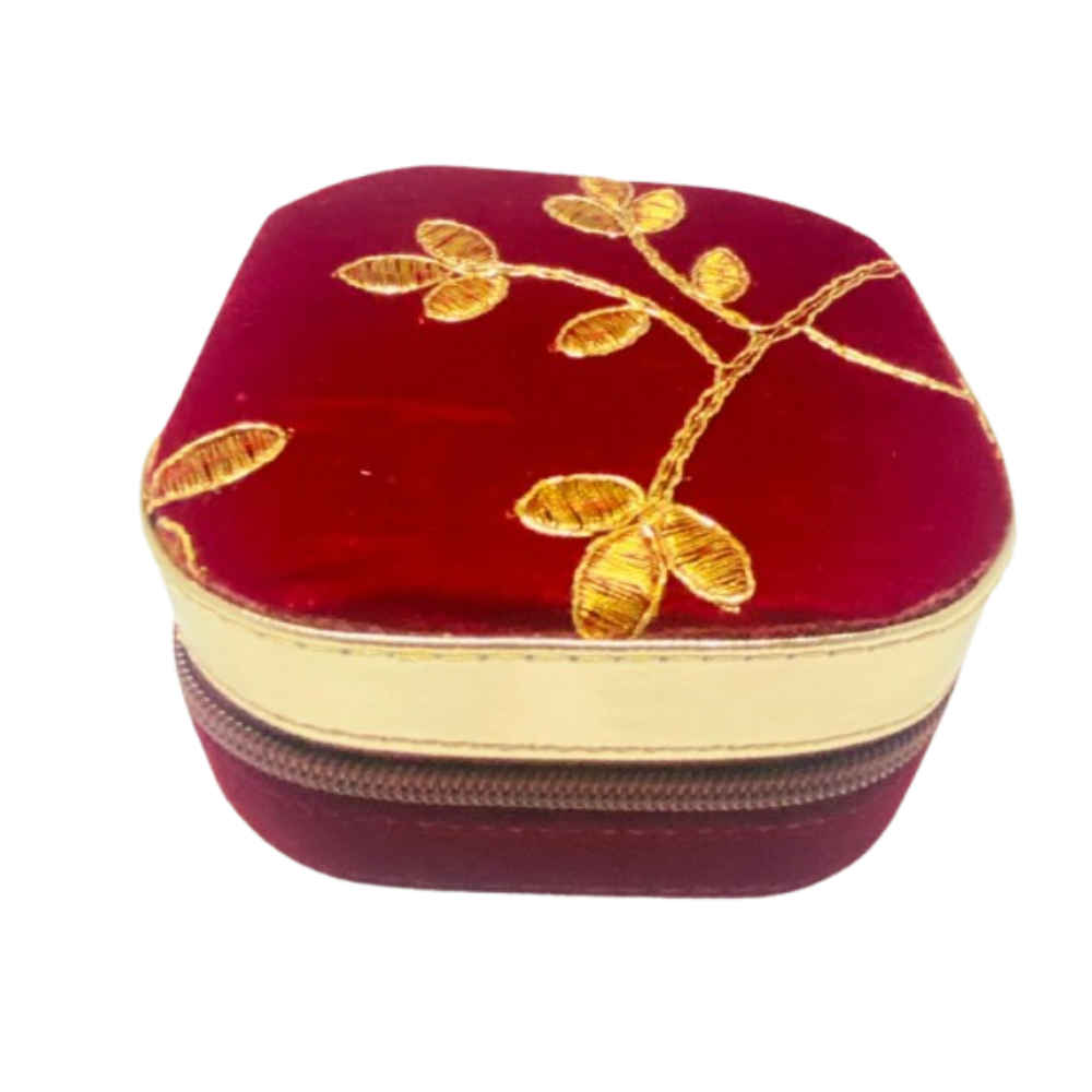 Buy Faces Canada GWP Scarlet Velvet -Trinket_OND22 - 1 Pc - Purplle