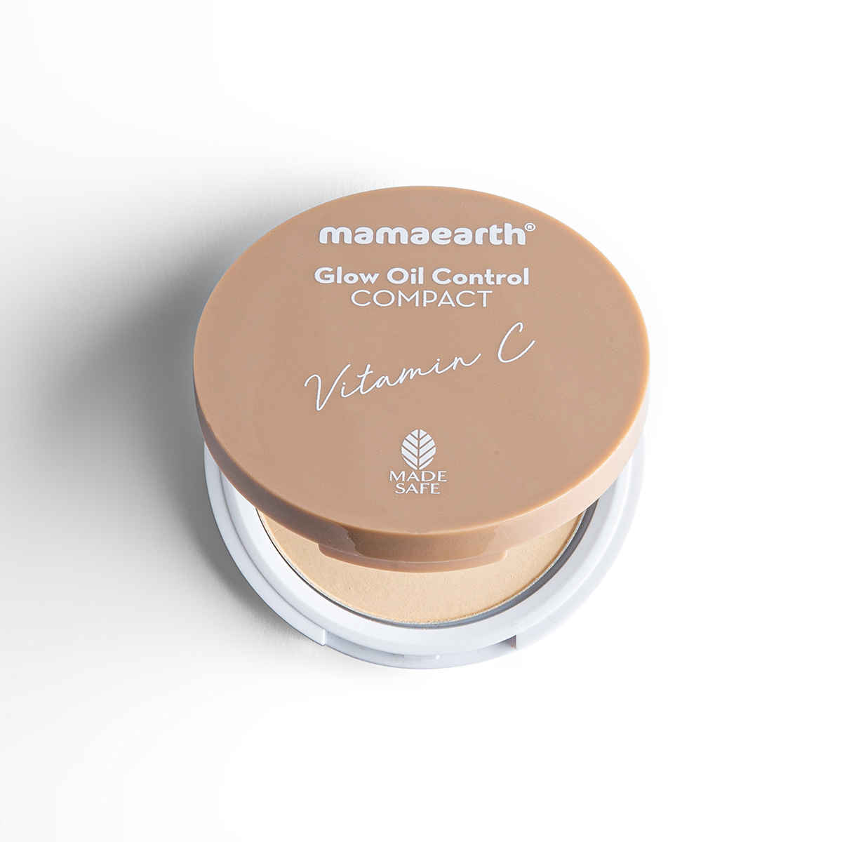 Buy Mamaearth Glow Oil Control Compact With Vitamin C, Turmeric, 9 gm - Purplle