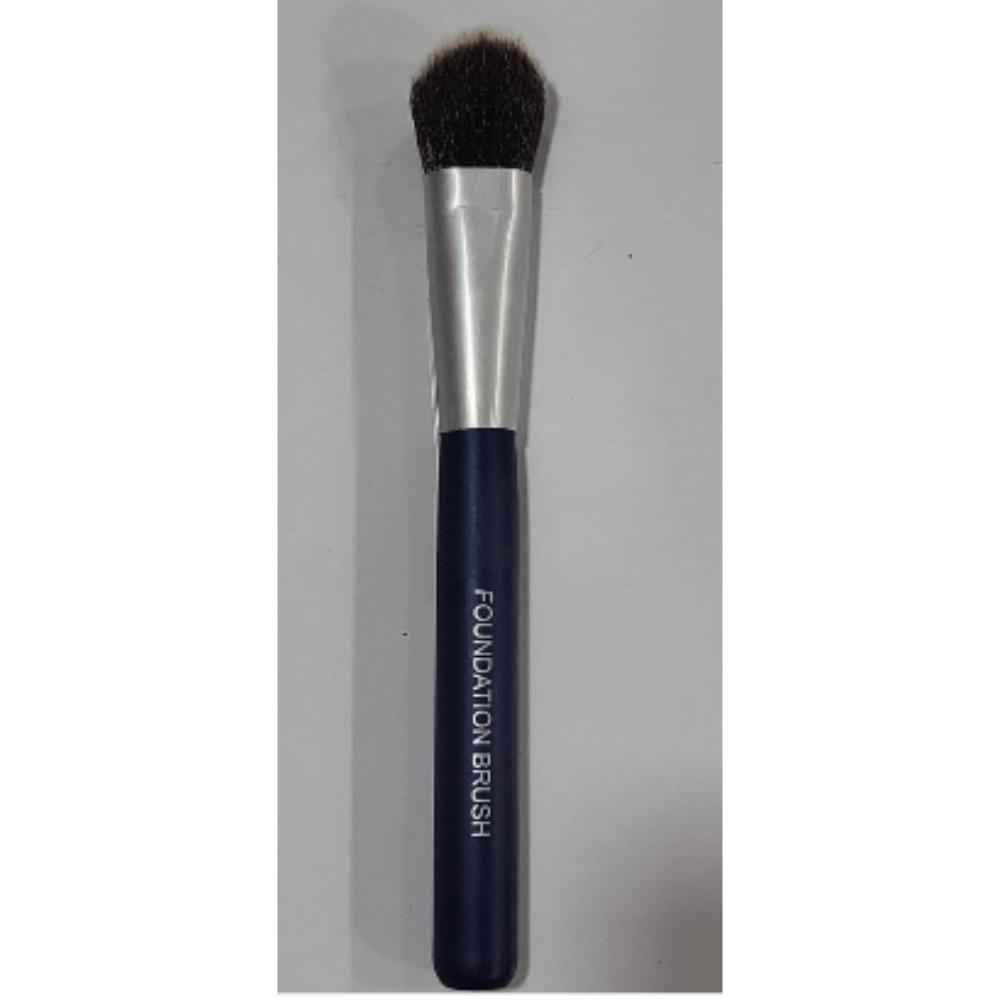 Buy Faces Canada Foundation Brush 1 pc - Purplle
