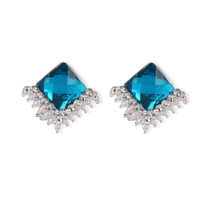 Fashion stud earrings online on sale