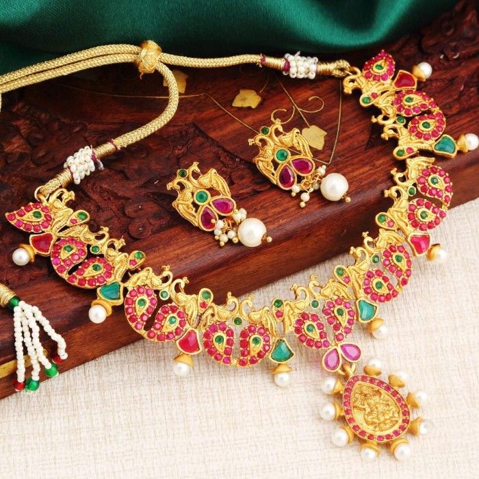 Gold plated discount peacock necklace set