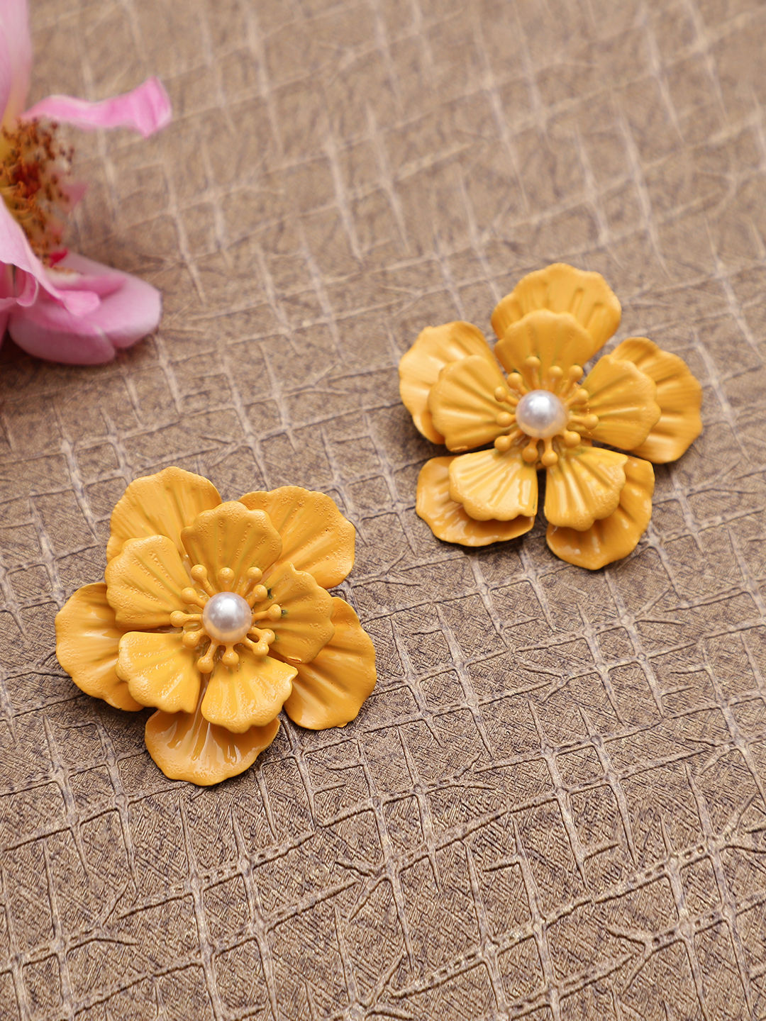 Yellow Bridal Flower Jewellery Set with Earrings, Bracelet & Maang Tik