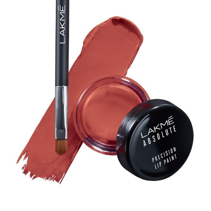Lakme’s first ever lip paint with an expert brush