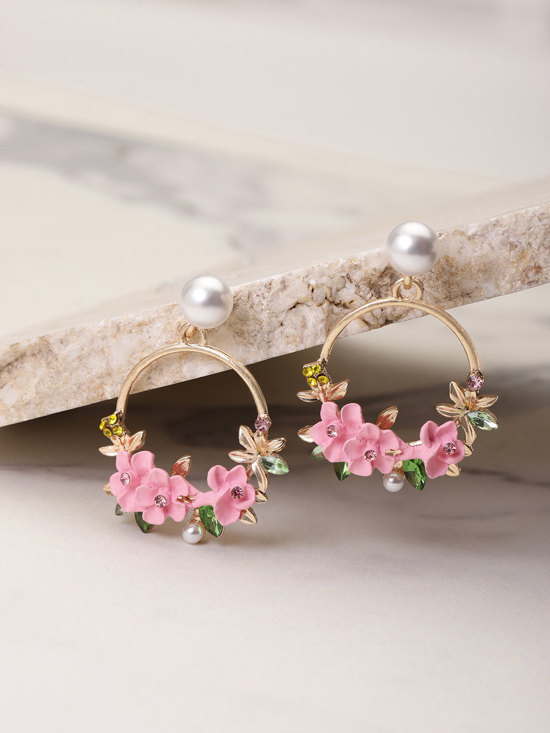 You sale bella earrings