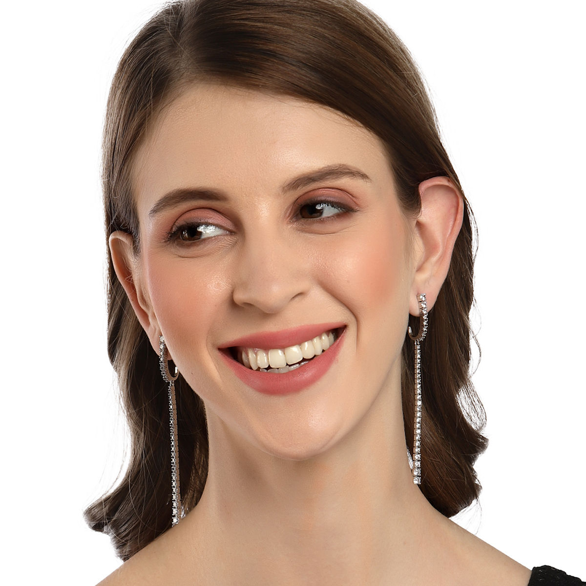 Karatcart Silver Tone AD Drop Earrings for Women