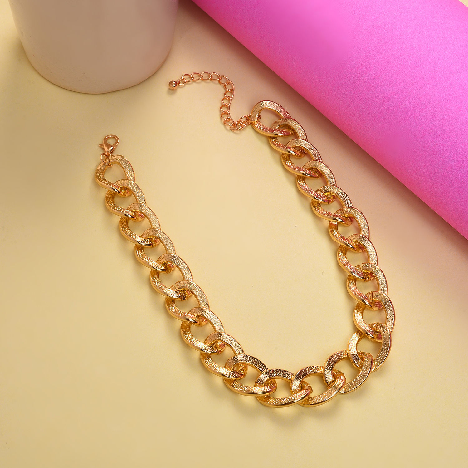 SOHI GoldToned Link Chain