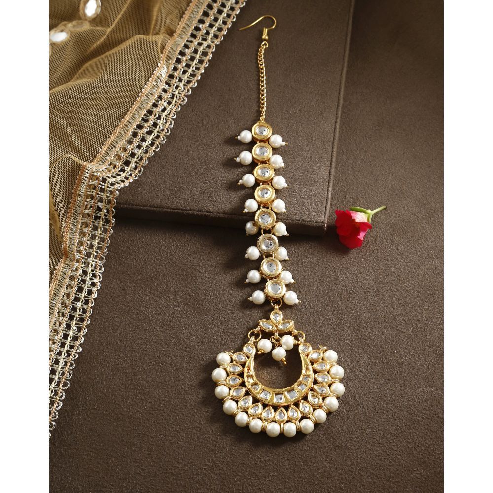 Bamboo Tree Jewels White Beaded Pearl Kundan Maang Tika