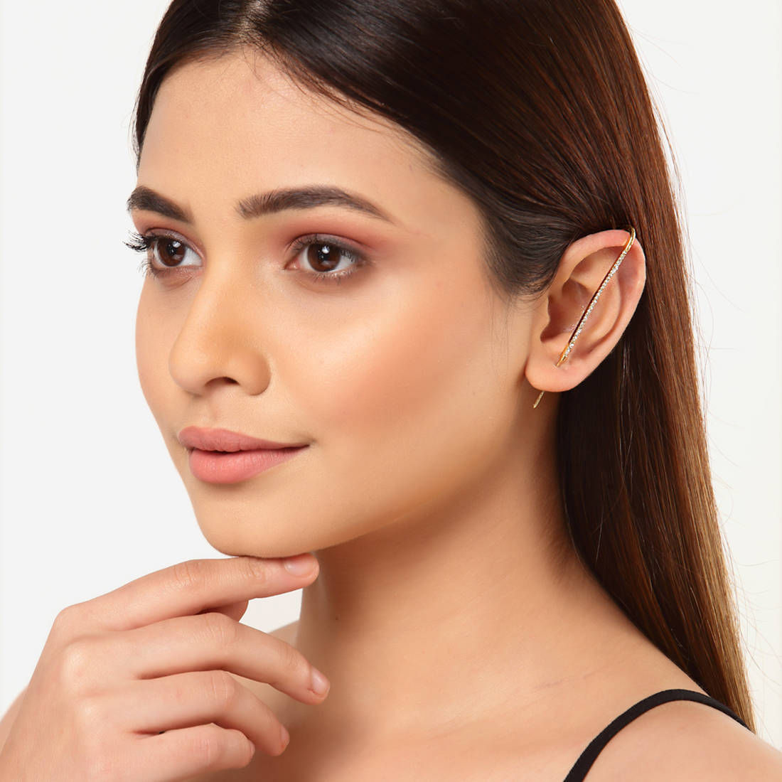 Ferosh Anaqa Crystal Ear Clip