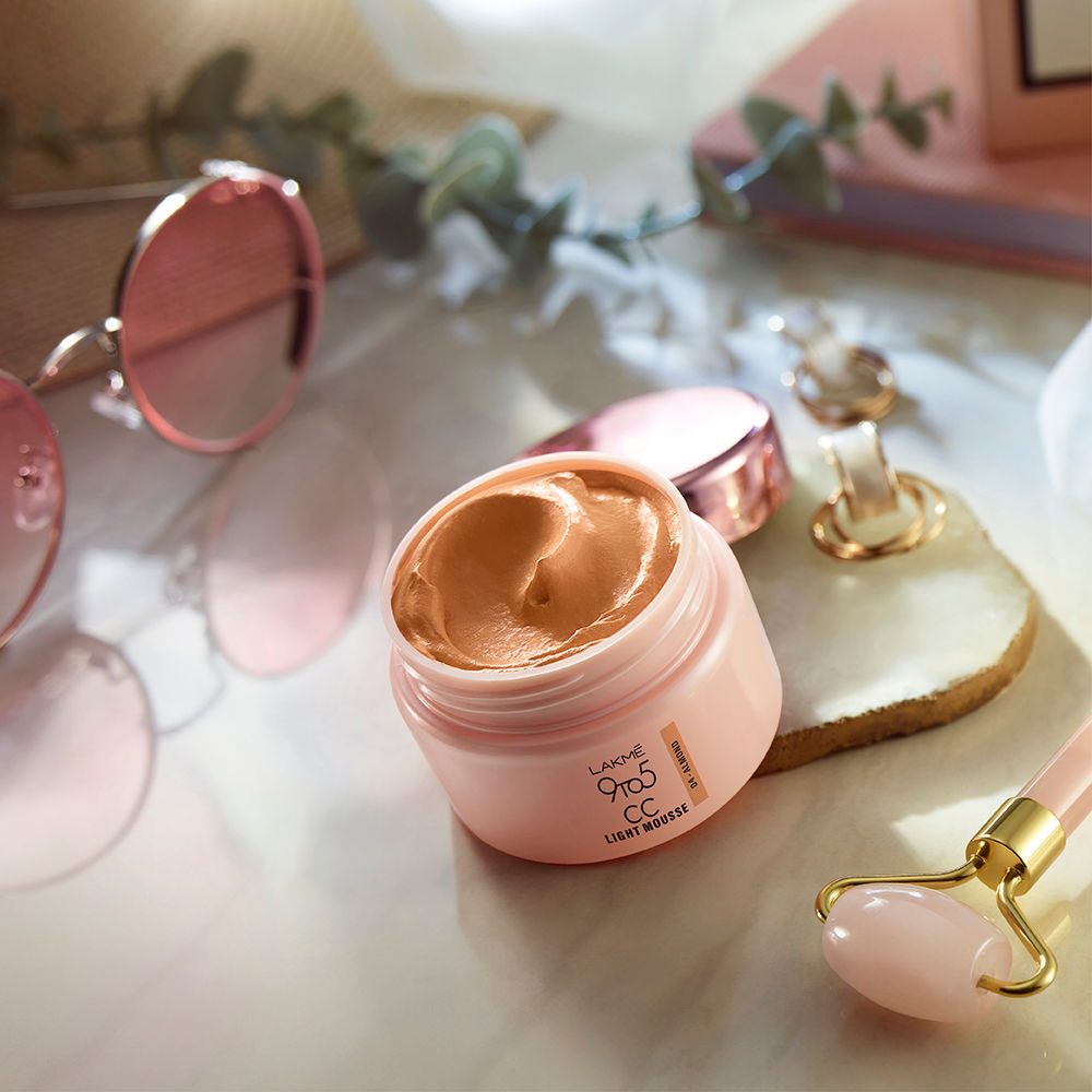 Lakme 9 to 5 CC Mousse Almond 25gm