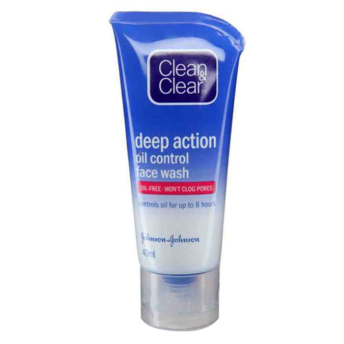 Buy Clean & Clear Deep Action Oil Control Face Wash (40 ml) Find Offers, Discounts, Reviews