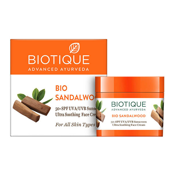 Buy Biotique Bio Sandalwood Ultra Soothing Face Lotion 50+ SPF UVA/UVB Sunscreen (50ml) - Purplle
