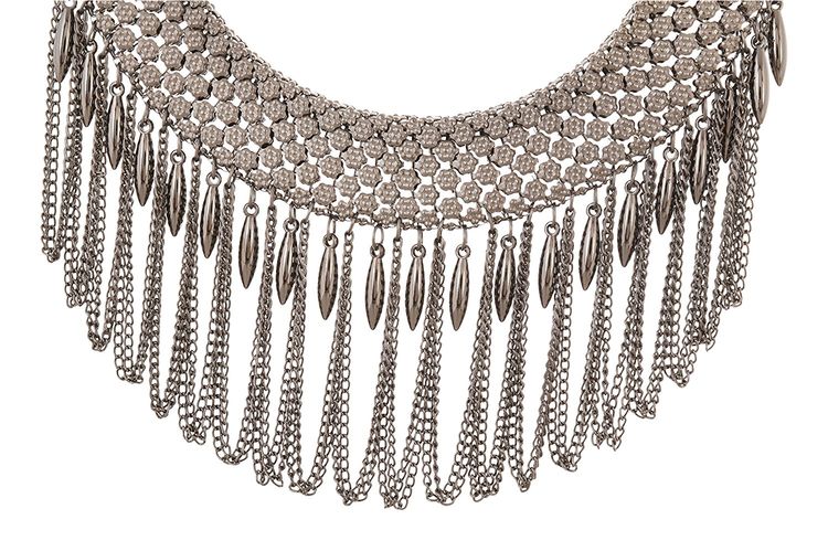 silver fashion necklace