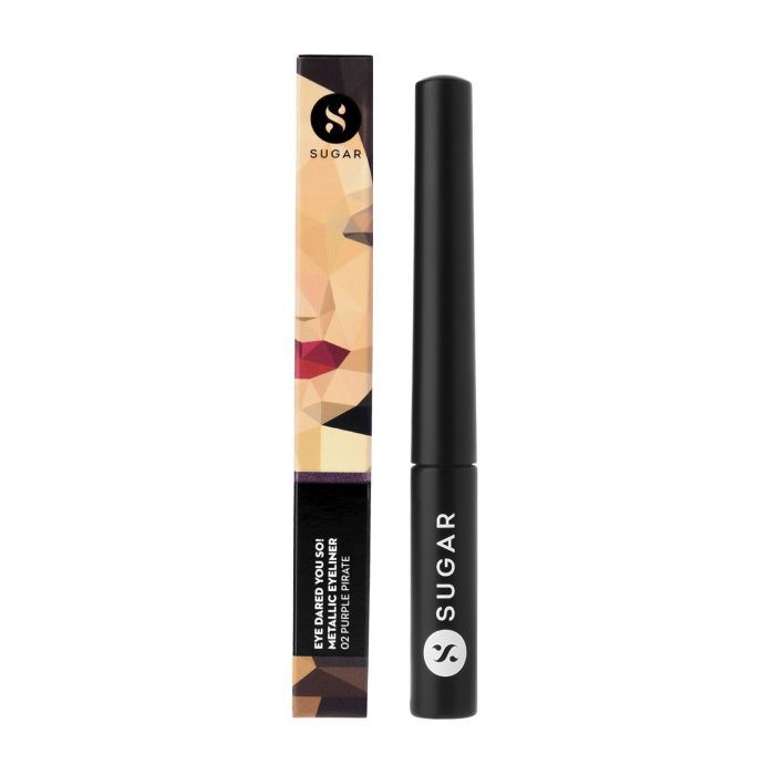 metallic eyeliner